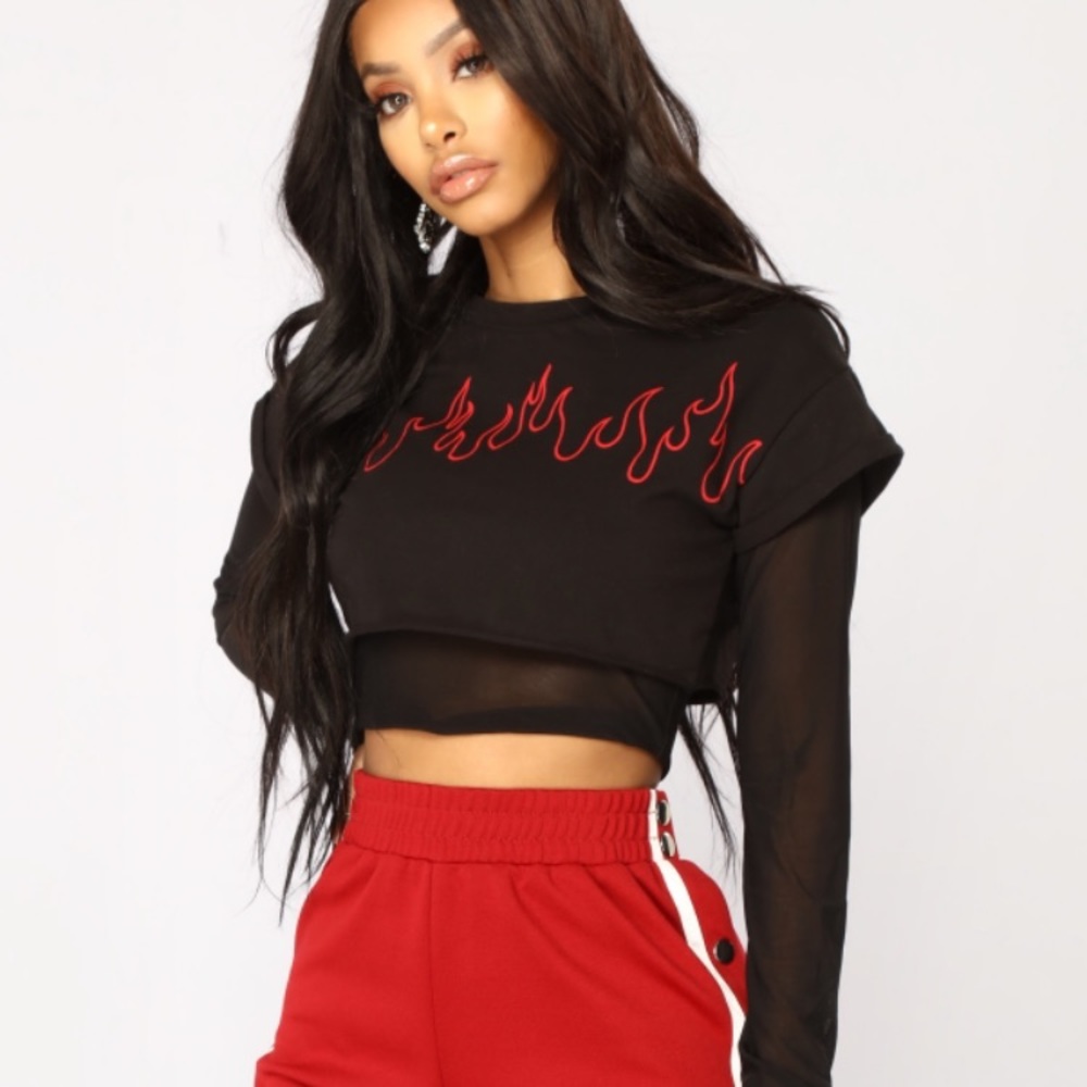 ✨3 for 20✨ Fashionova crop top